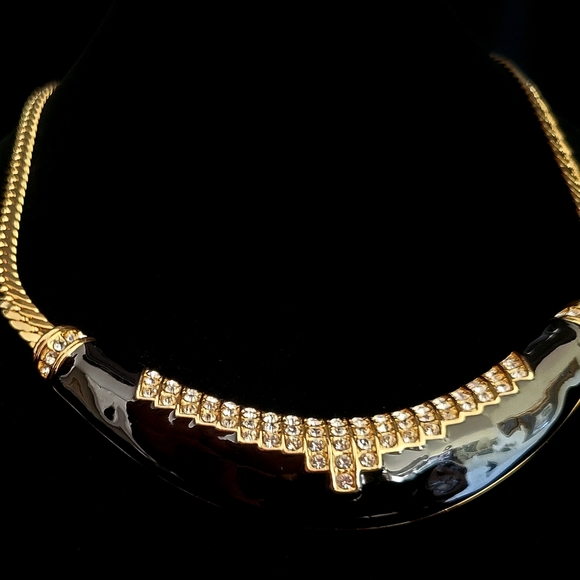 ParkLane Gold Tone Black Enamel and Rhinestone Necklace, Bib Choker, Herringbone - Picture 6 of 13